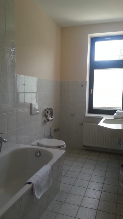 Teichhotel Schmalkalden Oda fotoğraf